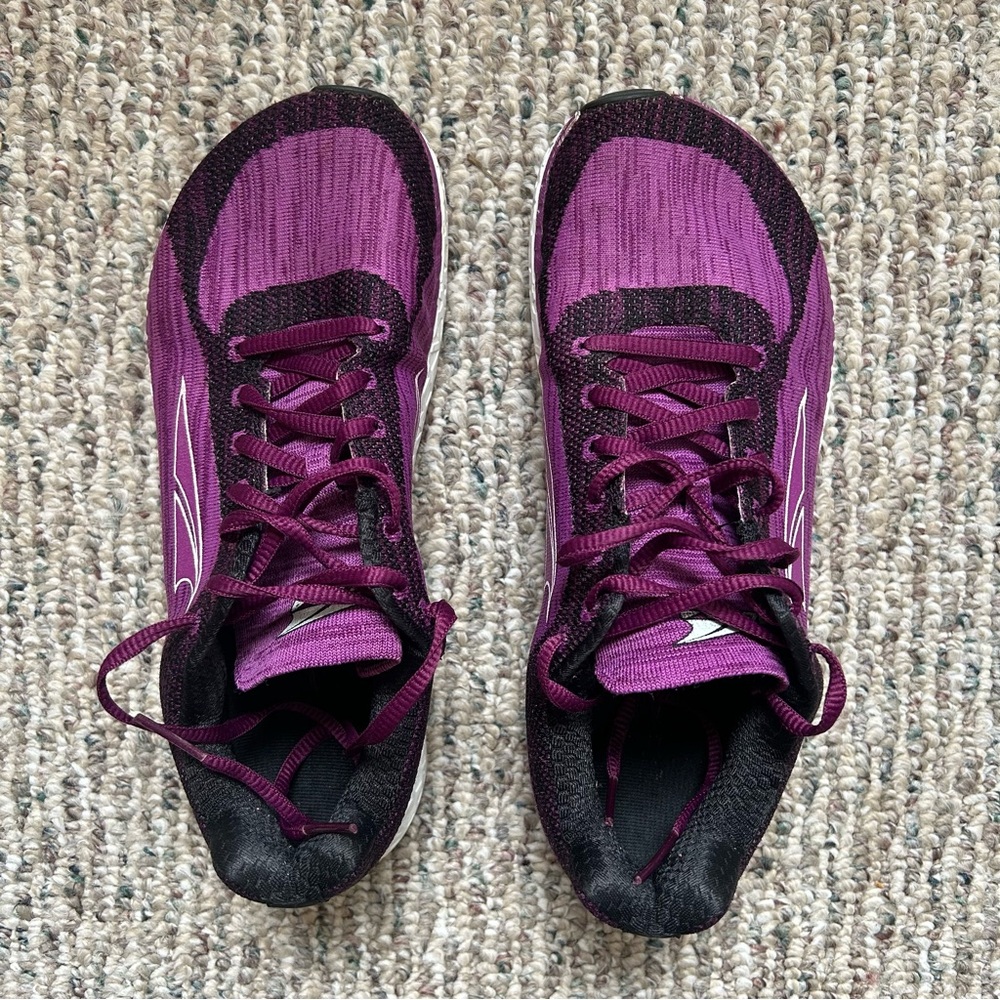Women’s Altra Escalante Running Shoes